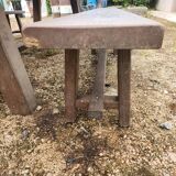Table de.ferme et ses 2 bancs