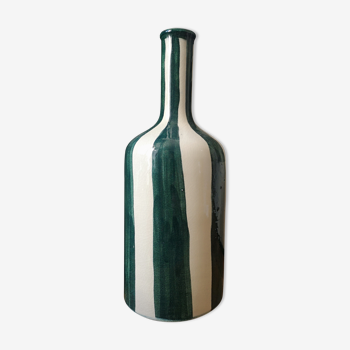 Vase en ceramique émaillé, design graphique rayé