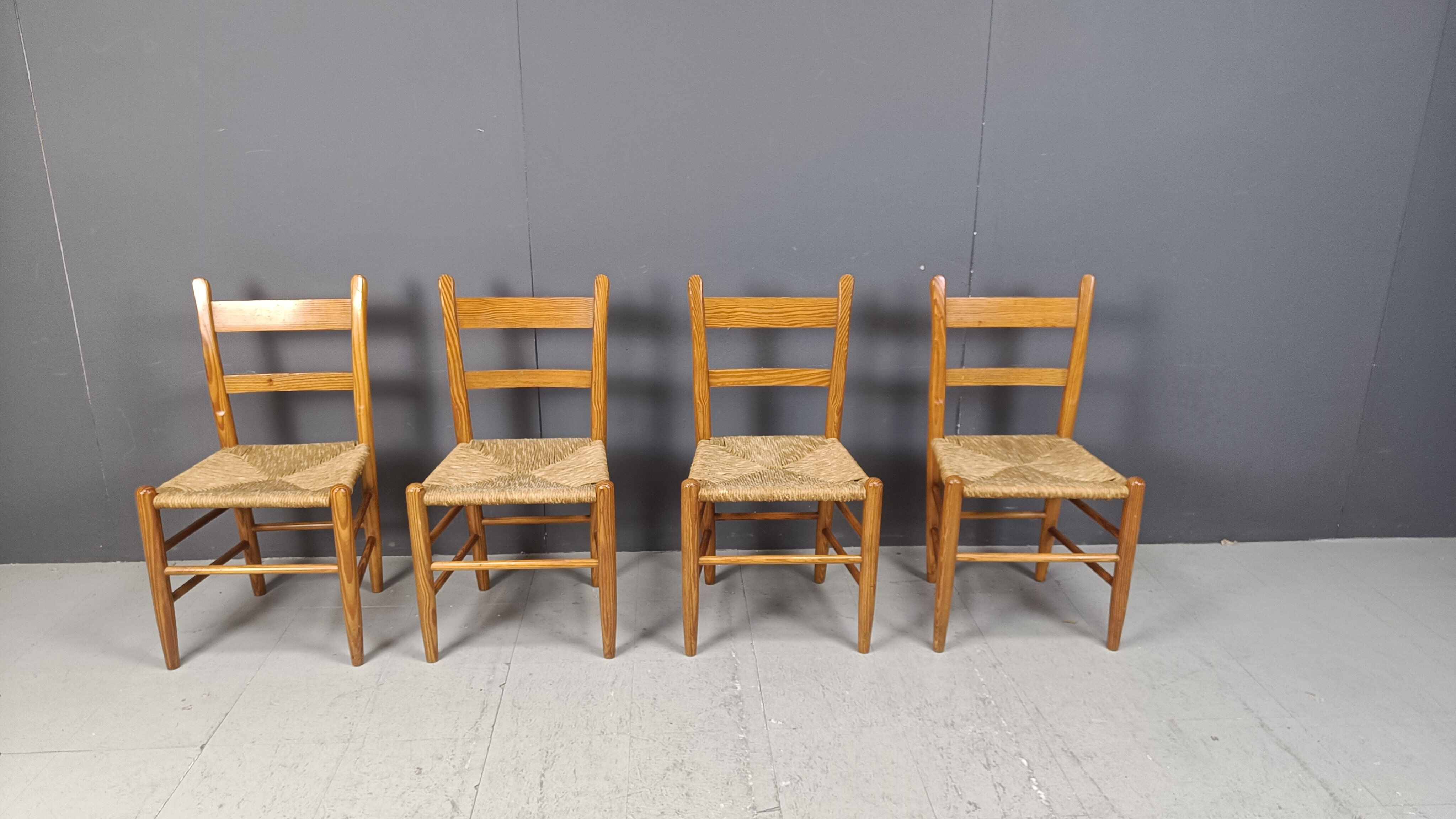 Mid-century oak and wicker dining chairs, set of 4 - 1970s