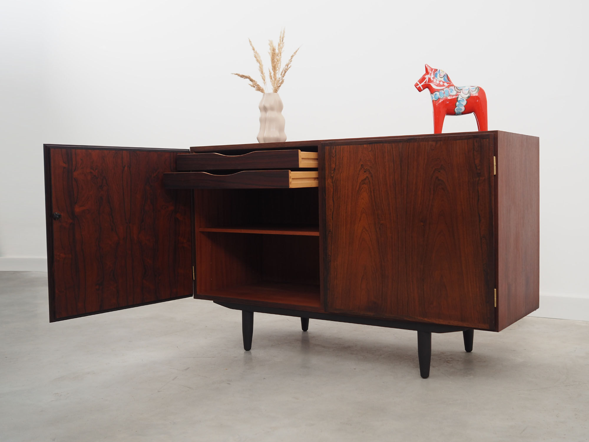 Rosewood dresser, Danish design, 1970s, manufacturer: Omann Jun