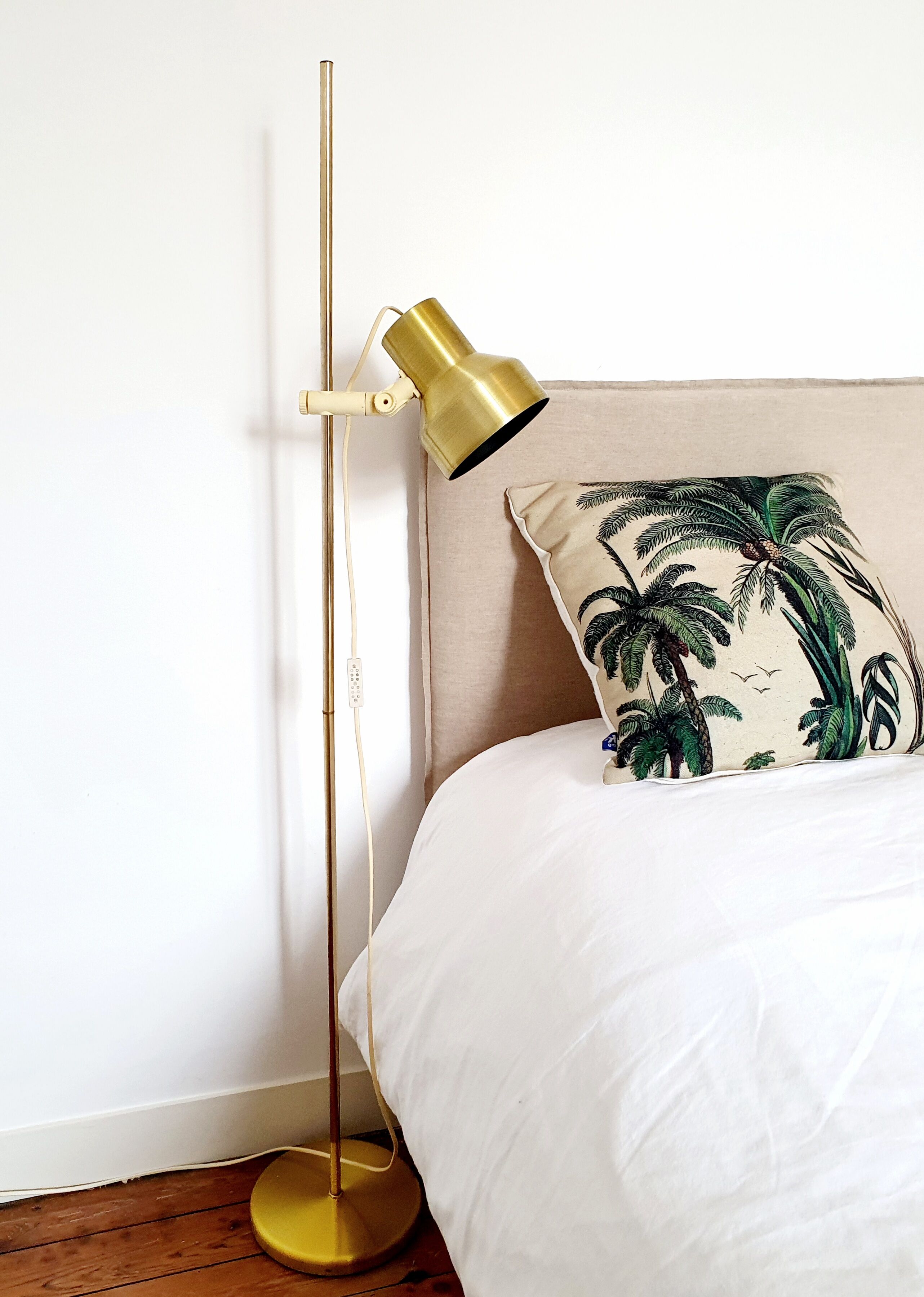 Golden Scandinavian floor lamp, 70s