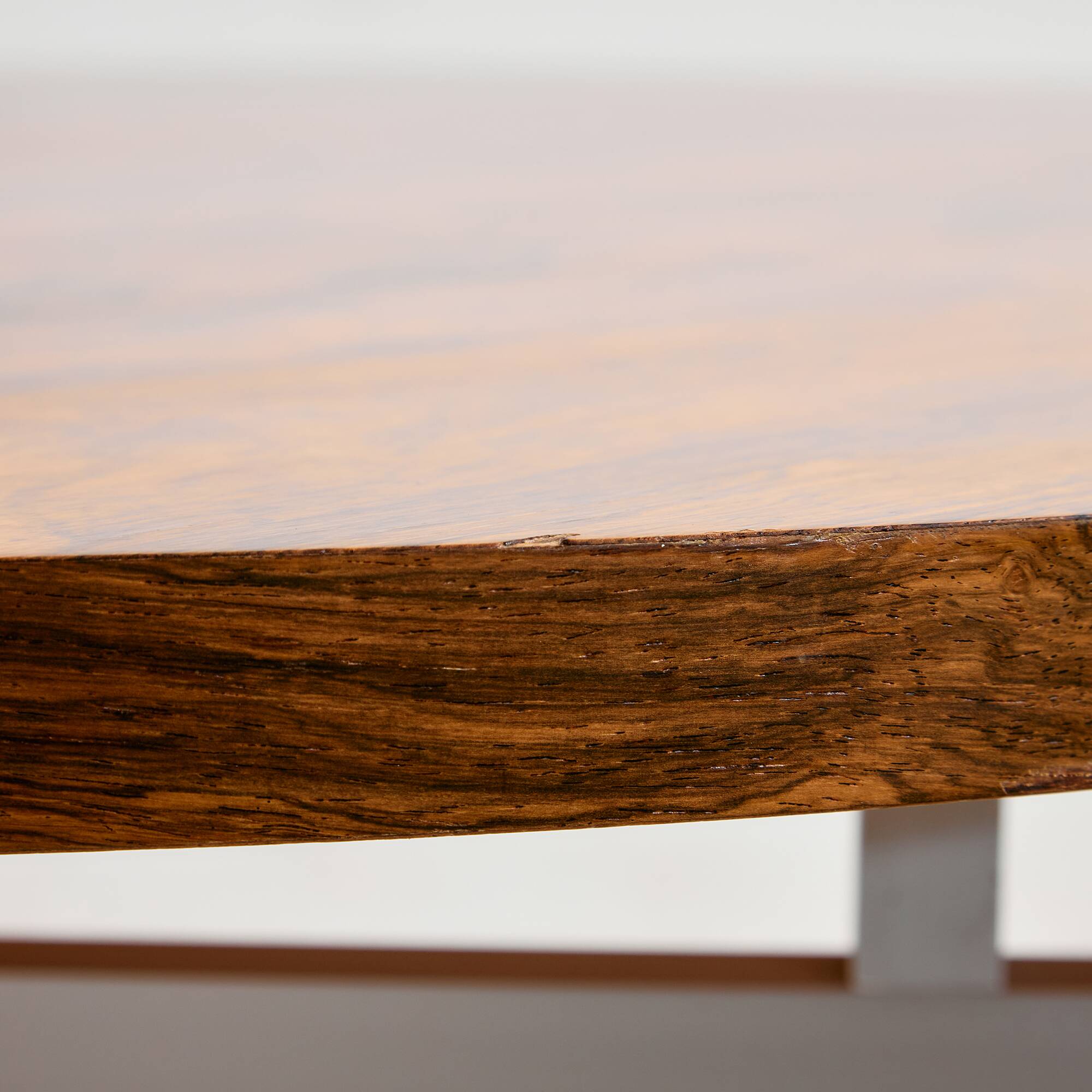 MK11142 Rosewood coffee table