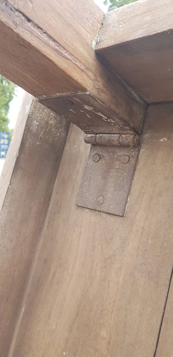 Table en teck birman massif