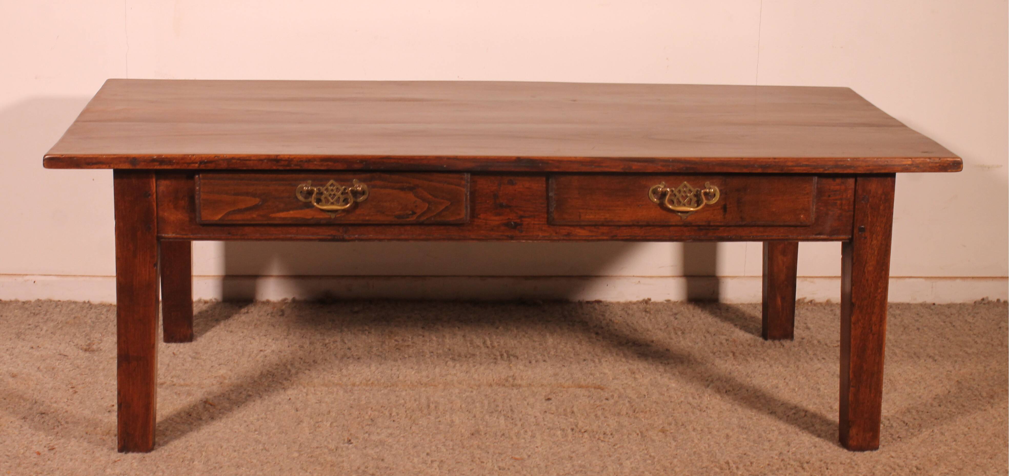 French coffee table in chestnut - 19th century