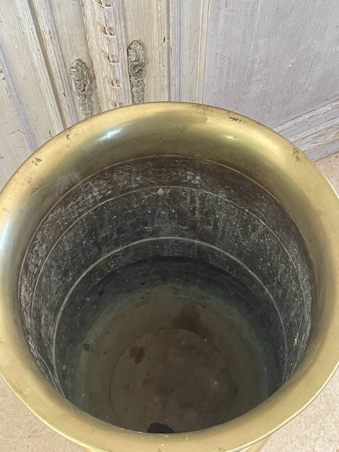 Antique brass umbrella stand