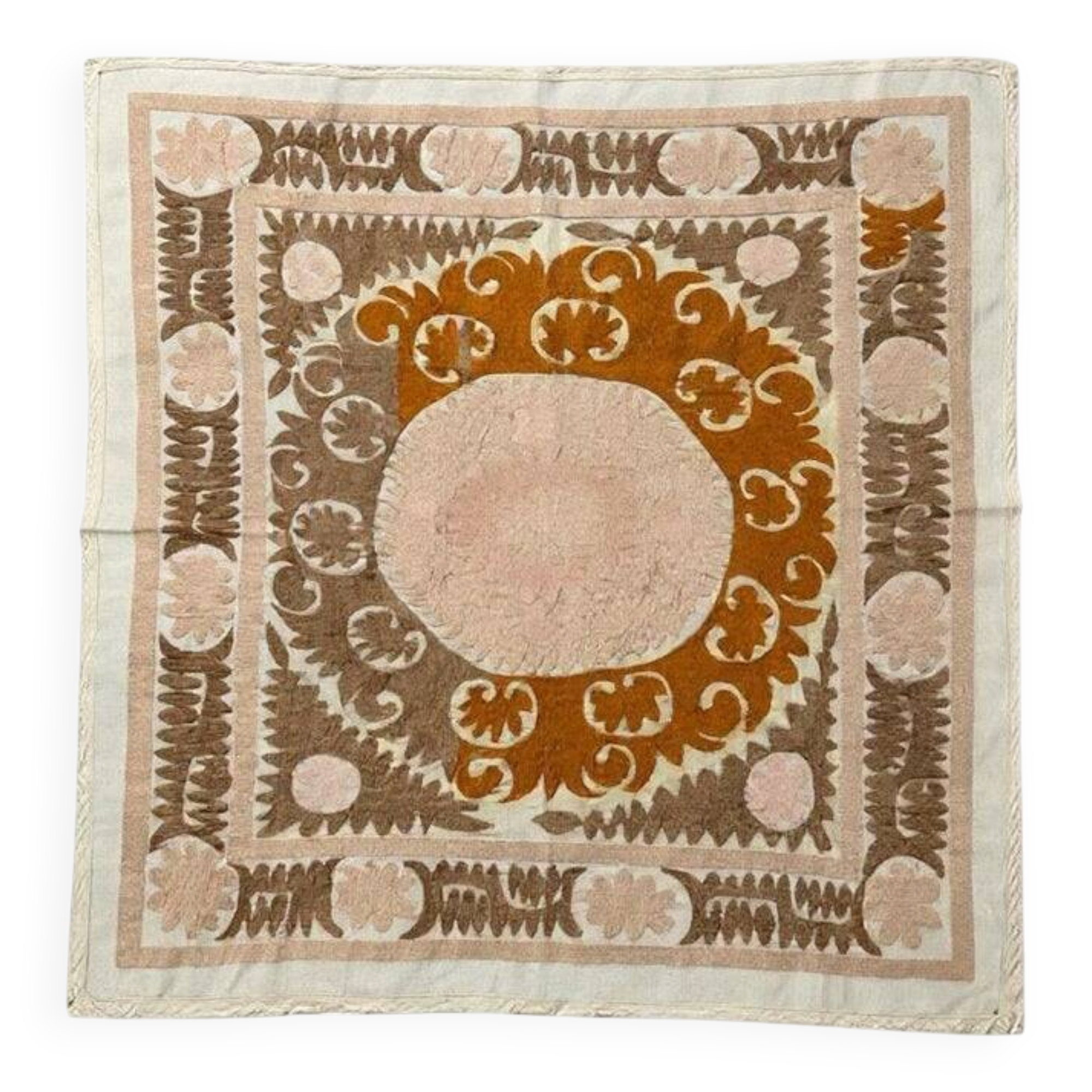 Nappe brodée à la main vintage 120x134 cm