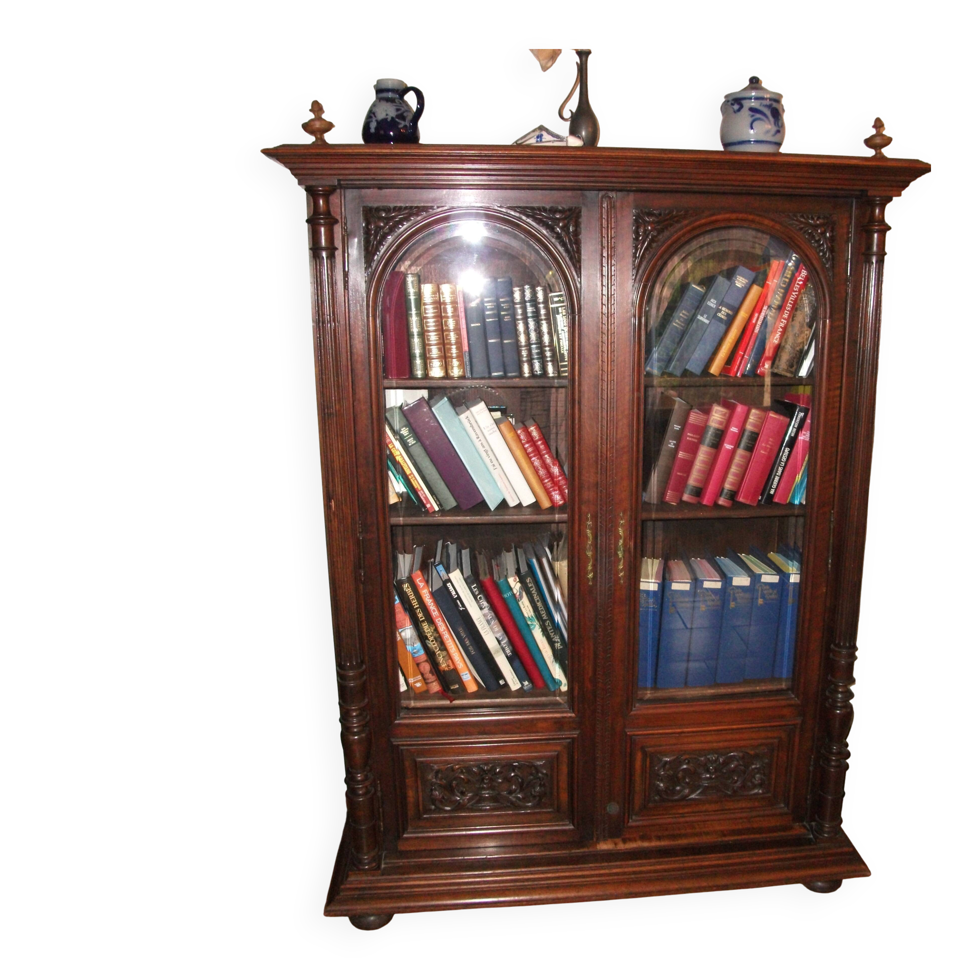 Glass library in Henri II style made of solid wood