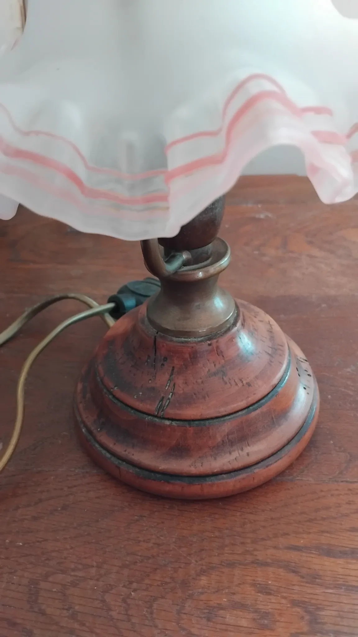 Set of two Art Nouveau bedside lamps.