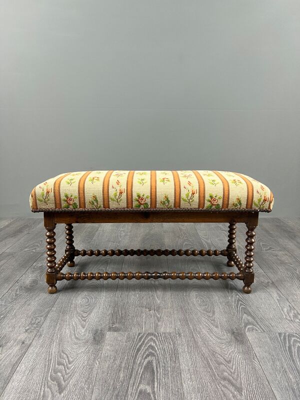 Banquette Ancienne en Bois Tourné, Assise Tapisserie Florale, XXe Siècle