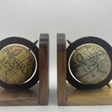 Bookends globe terrestrial