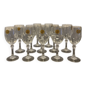 Crystal wine glass