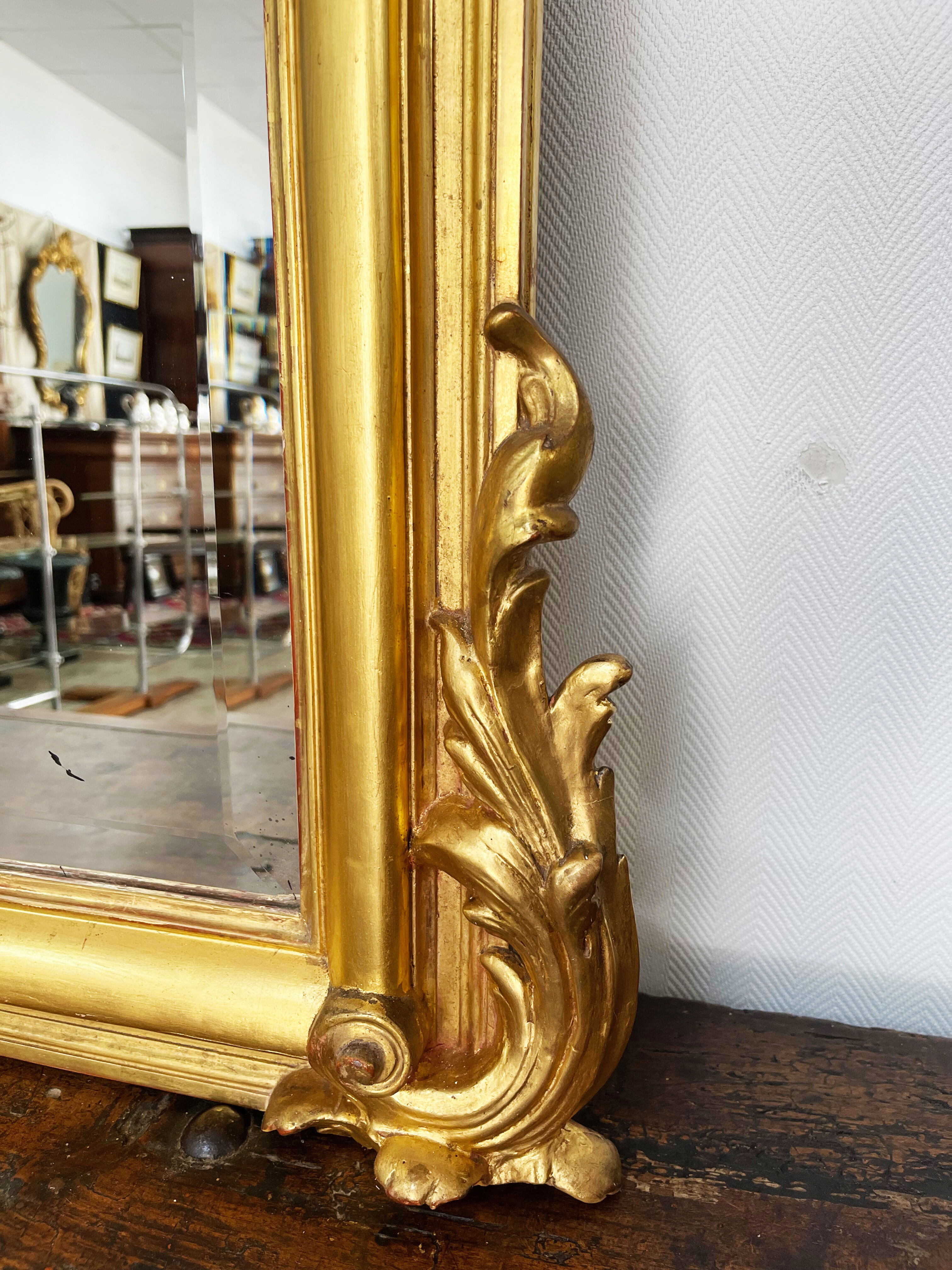 Large gilt mirror from the 19th century in the LOUIS XV style