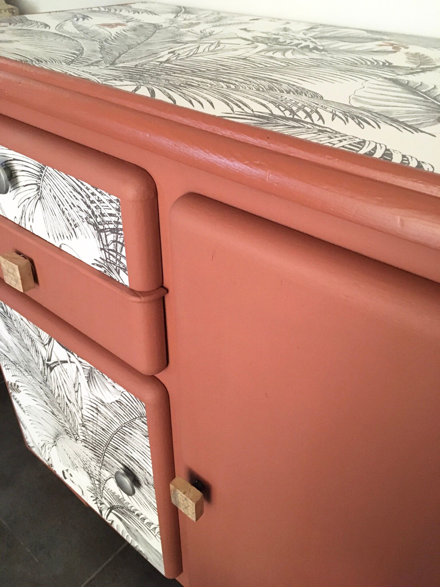 Side board terracotta