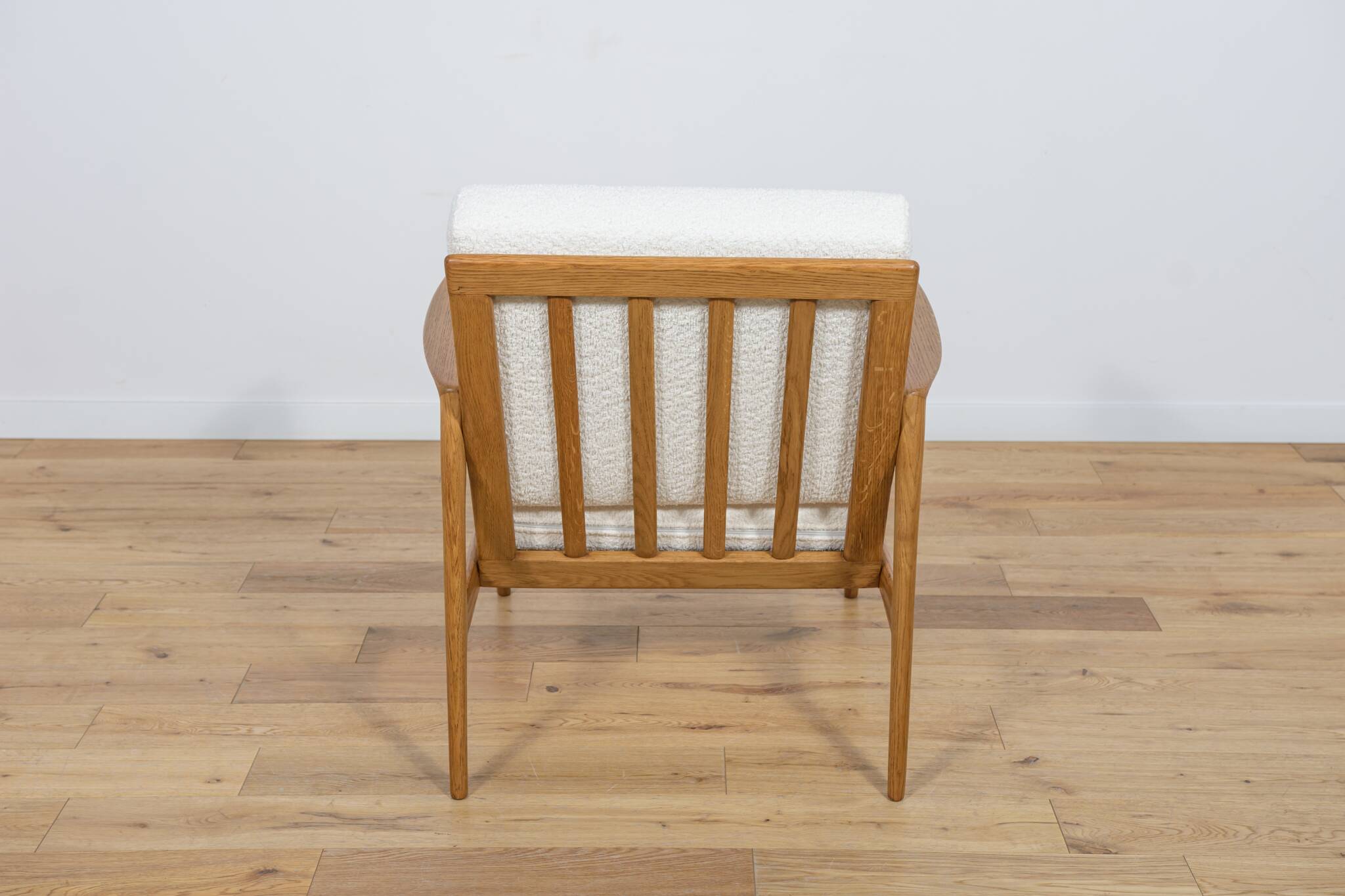 Armchair Model 300-139 from Swarzędz Factory, 1960s