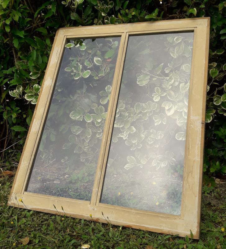 Glazed frame 70x83cm for partition