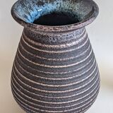 Accolay ceramic vase