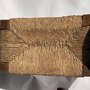 Tabouret en osier monastry antique ou hocker