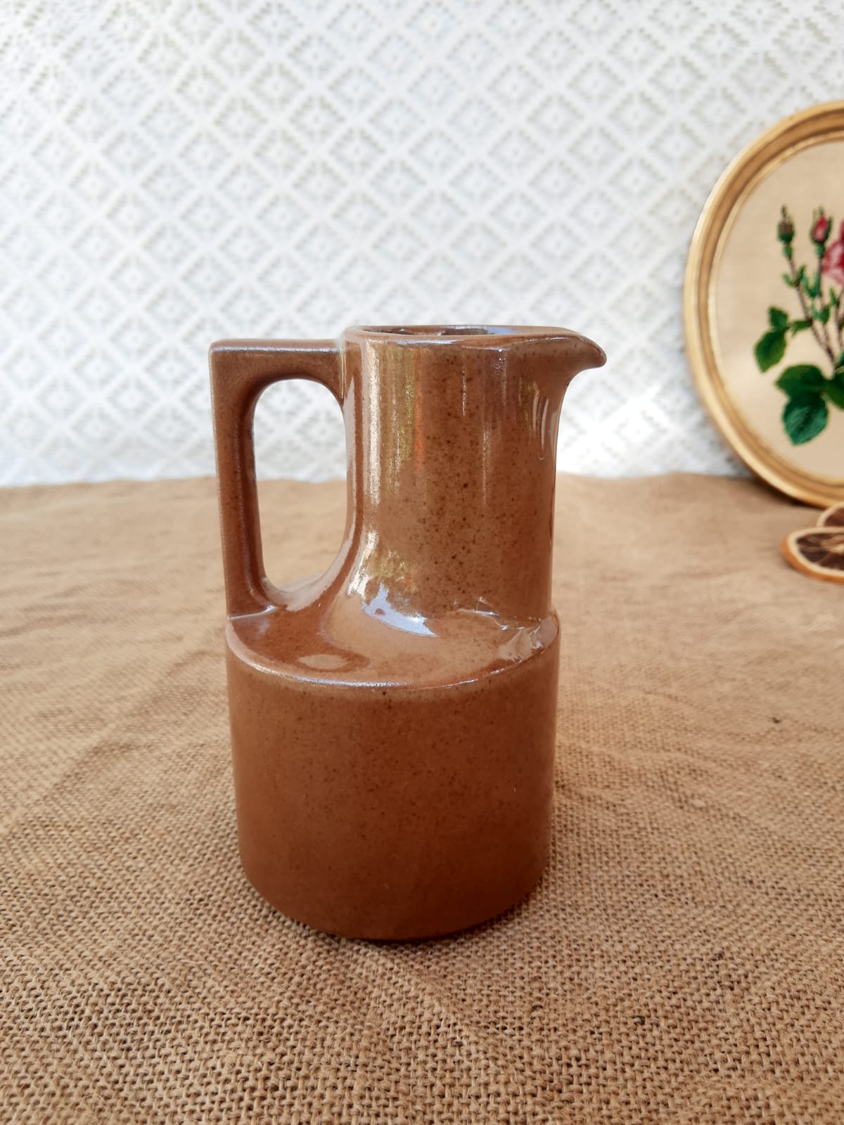 Creamer milk pot in Brenne sandstone