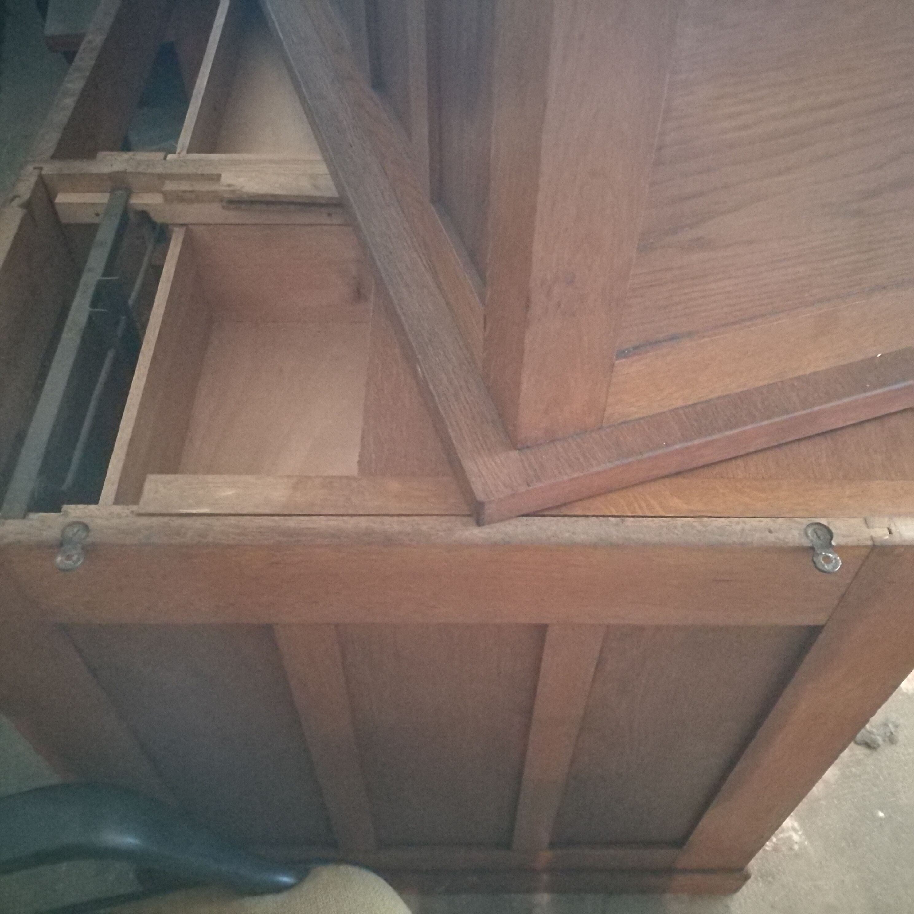 American office, oak