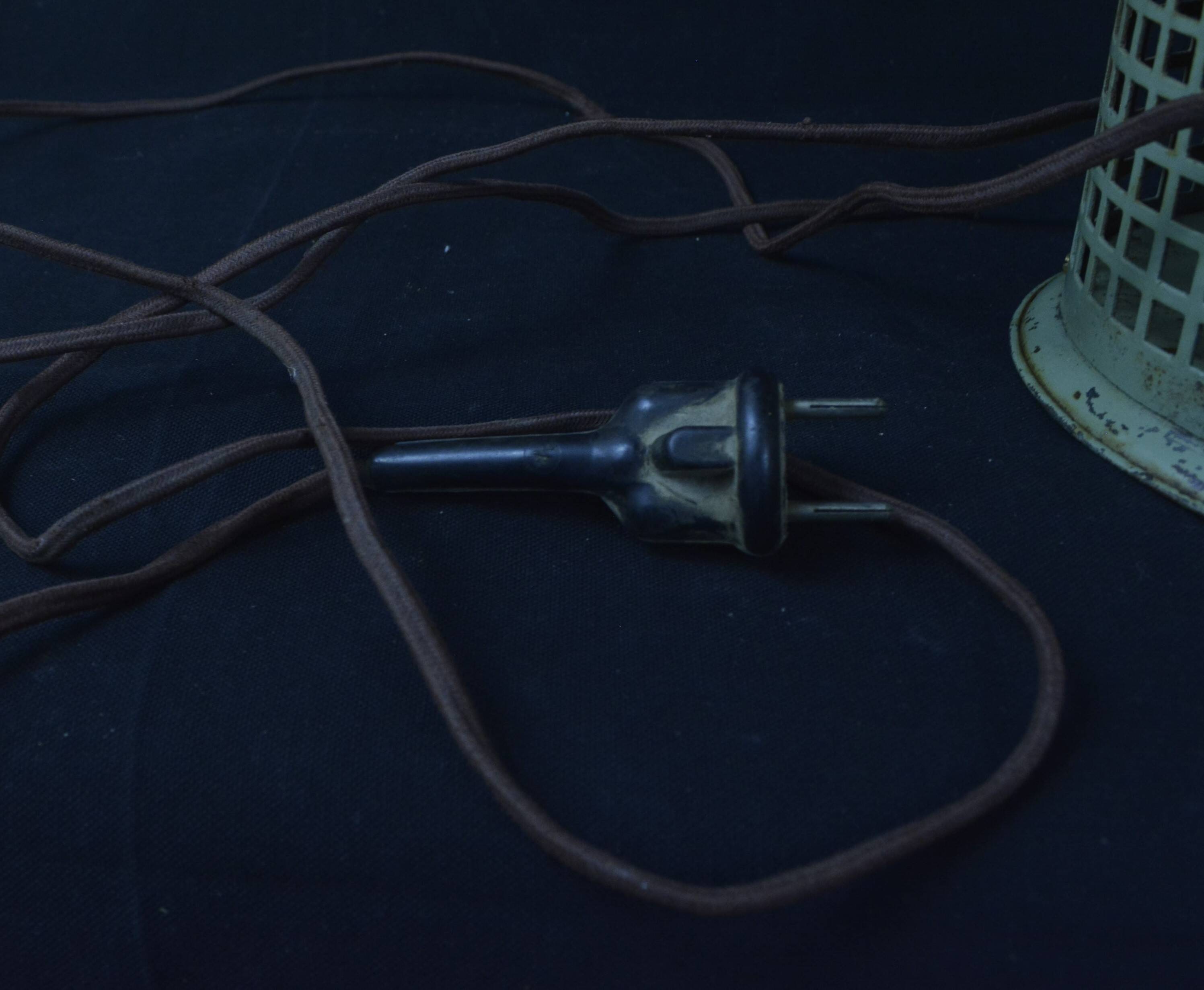 Industrial metal parabola lamp.