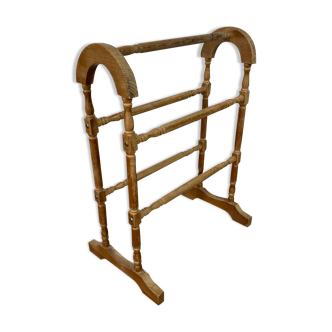 Porte serviettes ancien en bois