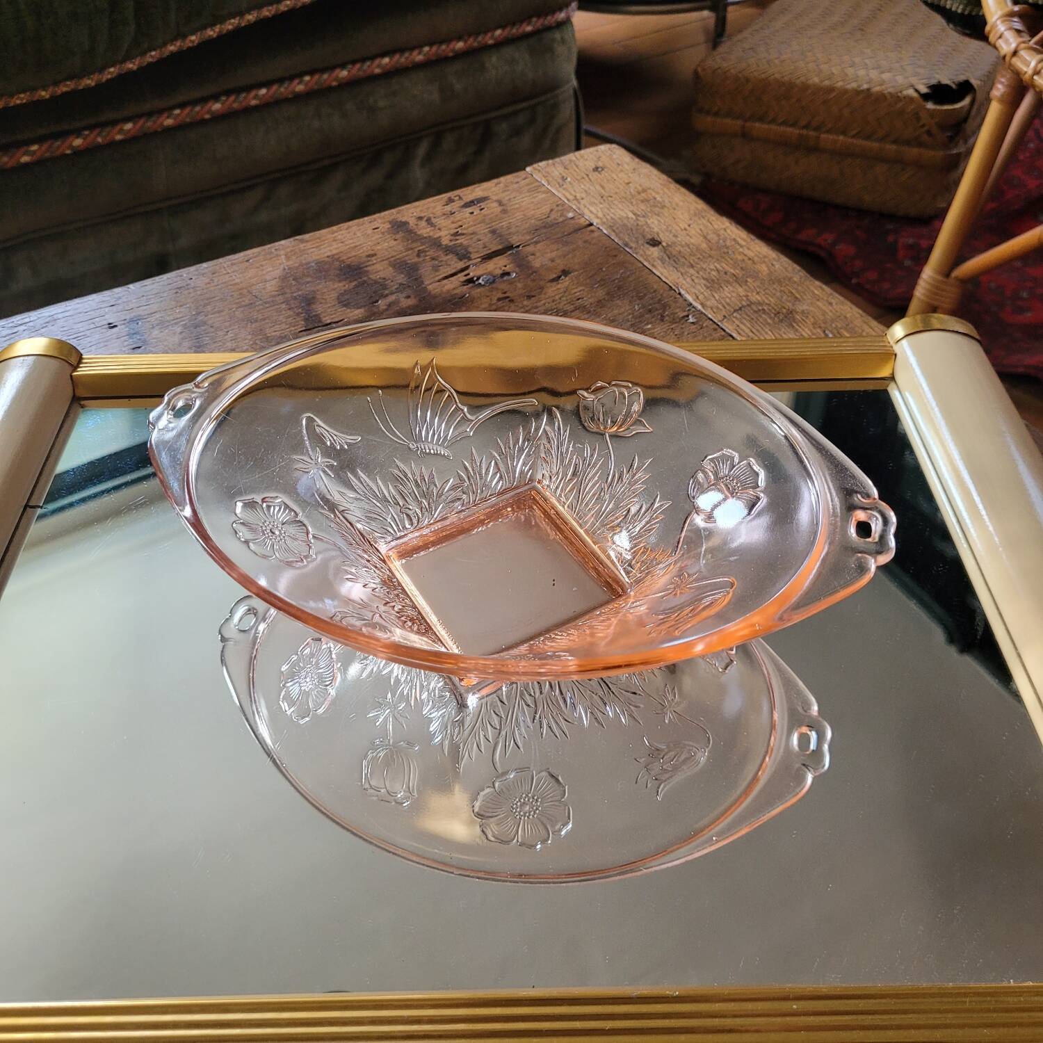 Art Deco molded pink glass bowl – Vallérysthal or Bohemian – 1930s