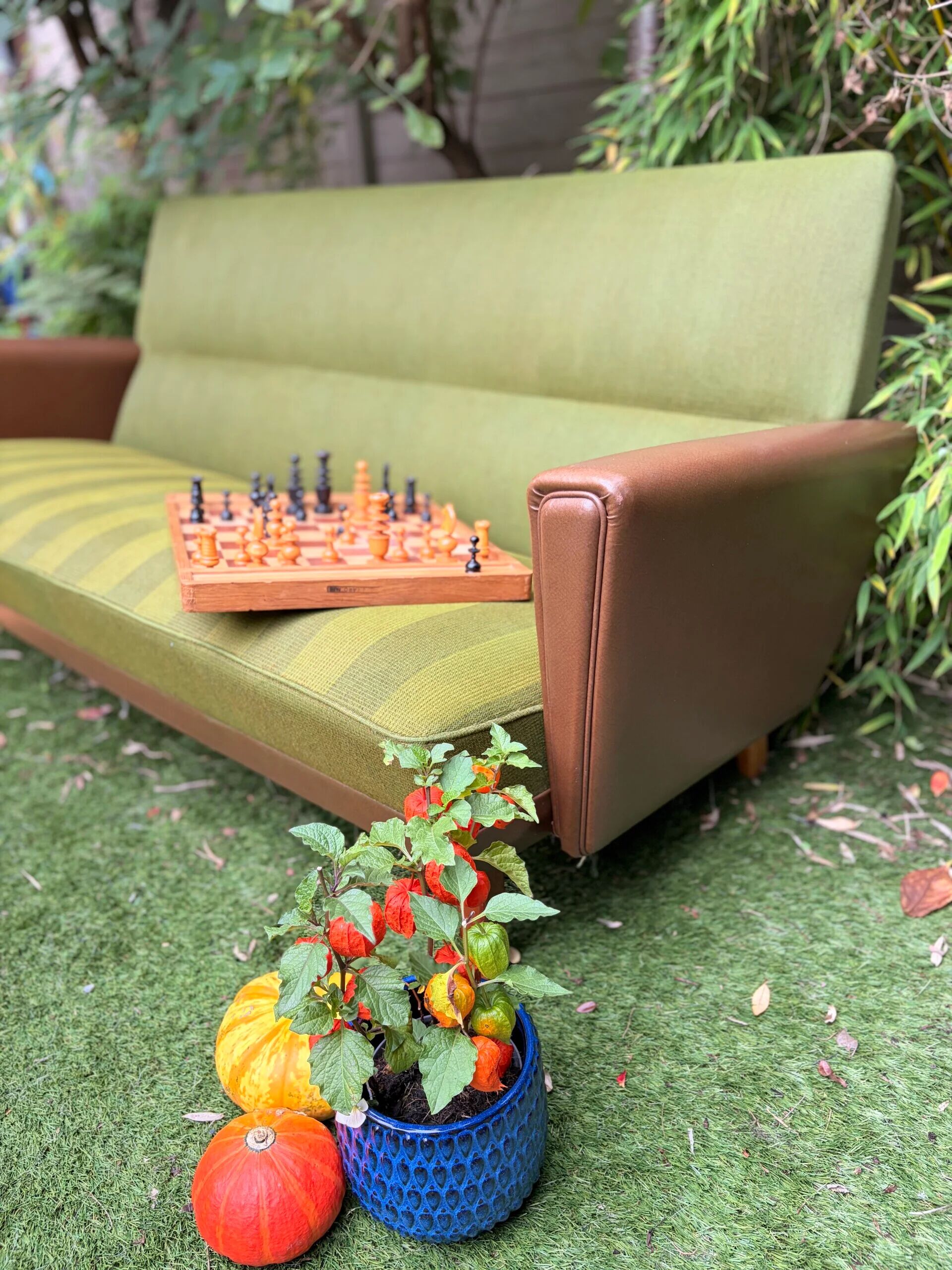 Vintage 1950s/60s 2/3-seater sofa