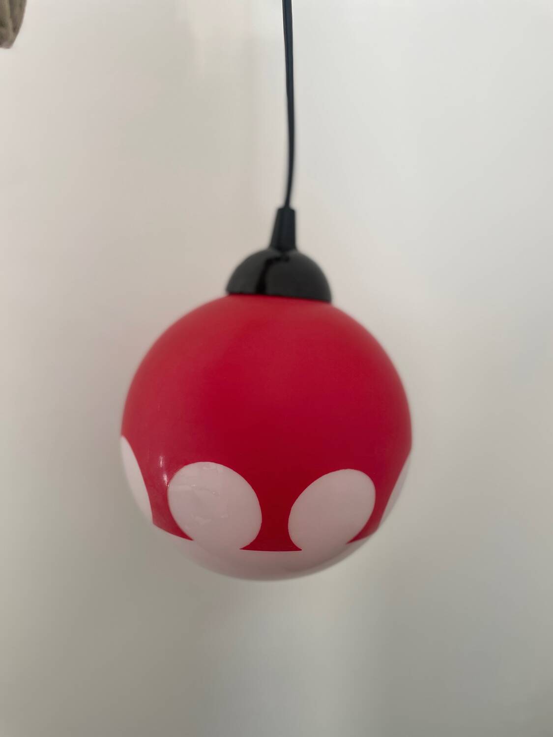 Retro opaline pendant light – Red & white