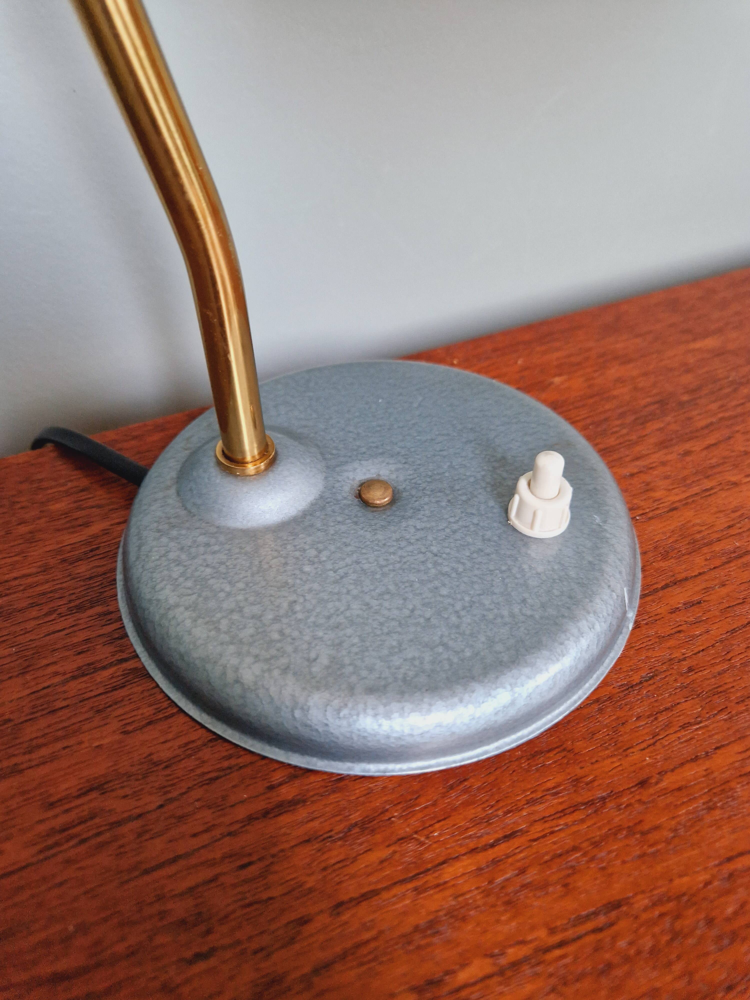 Lampe de bureau articulée en métal laqué gris/bleu, style Bauhaus, années 1930-40