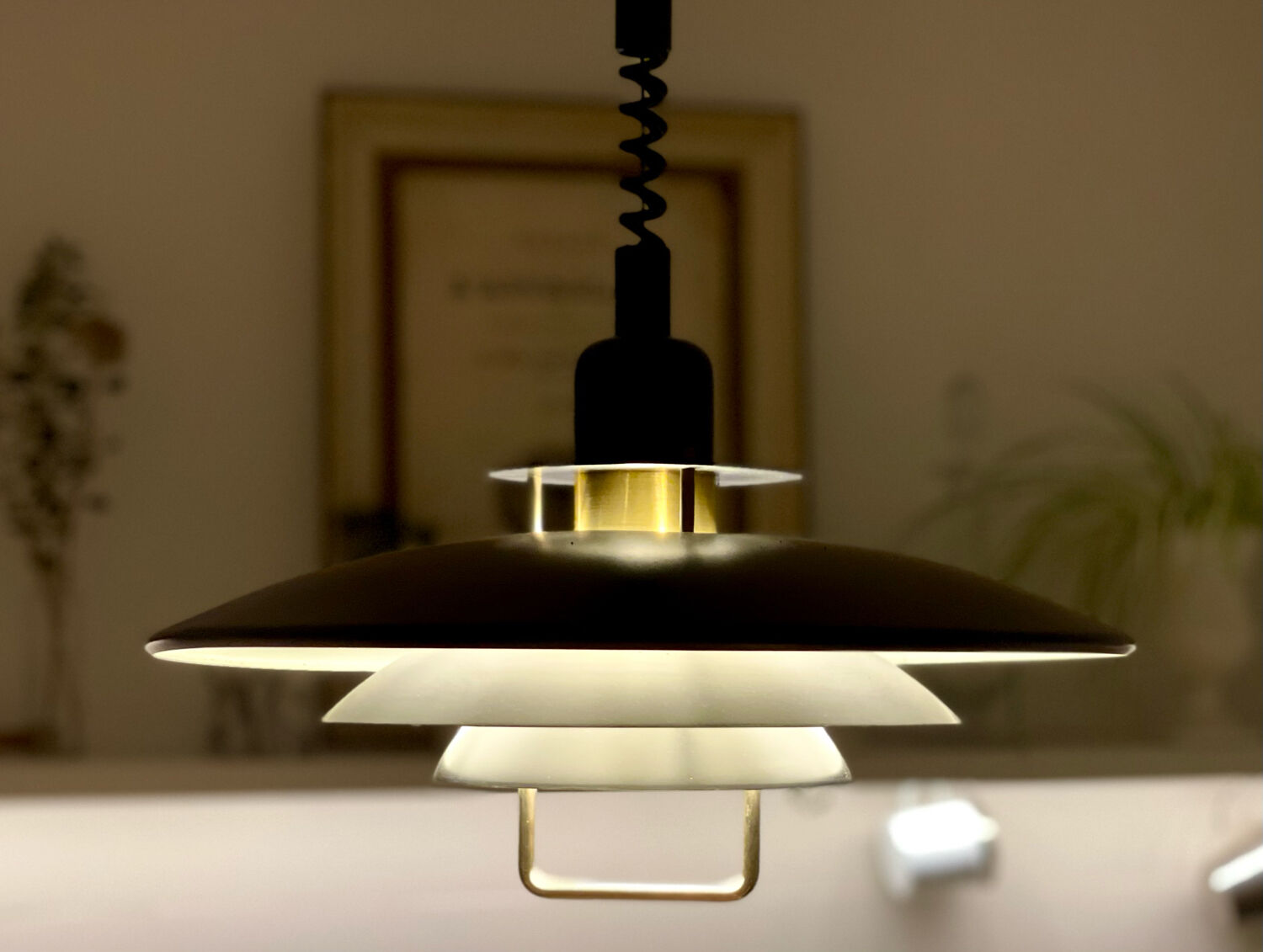 Scandinavian pendant lamp belid