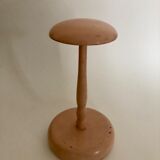 Hat holder milliner's accessory