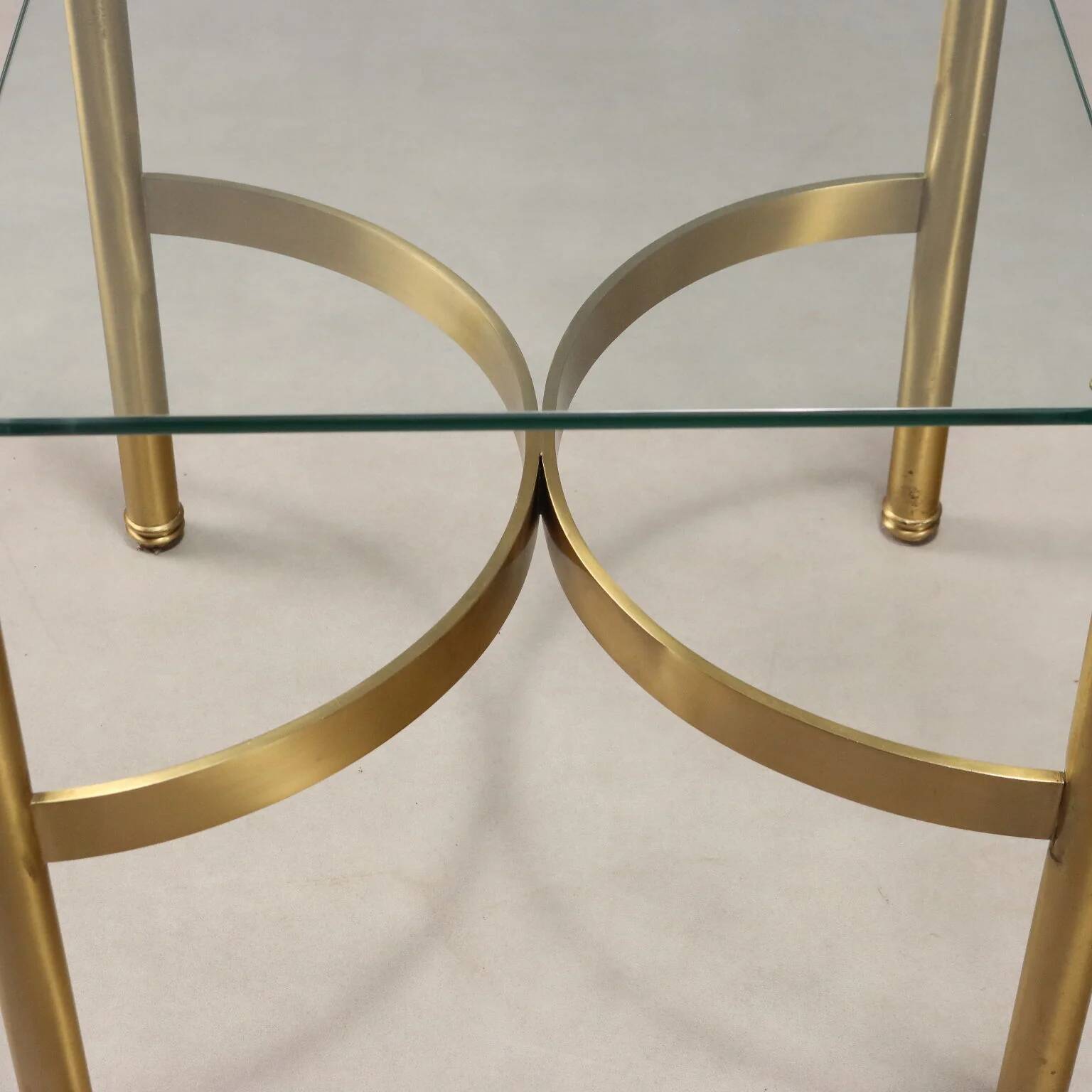 Vintage coffee table in brass and glass, Italian design, 1970s.