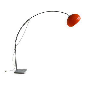 Lampadaire arc orange, design Italien 1970