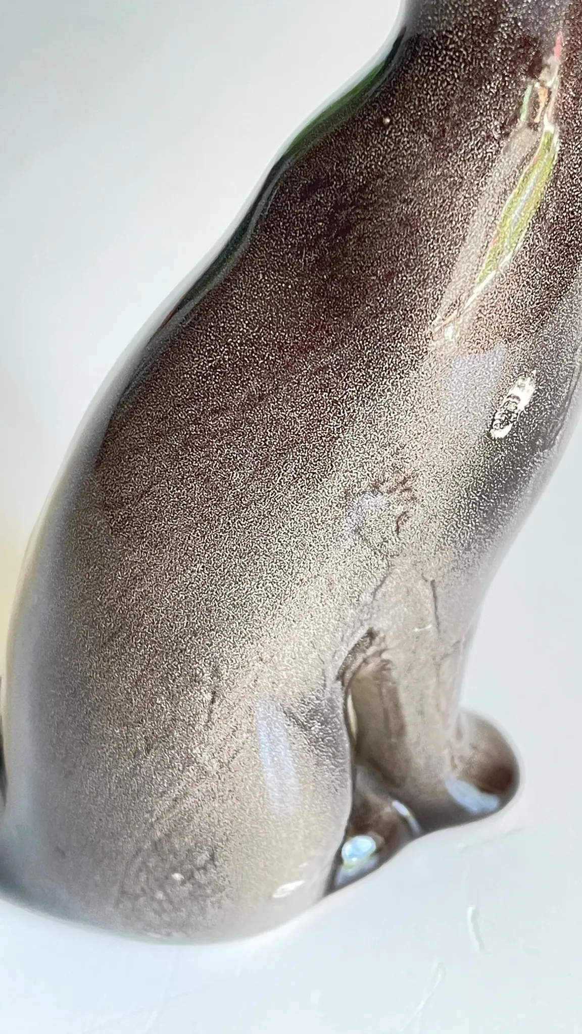 Vintage ceramic chat