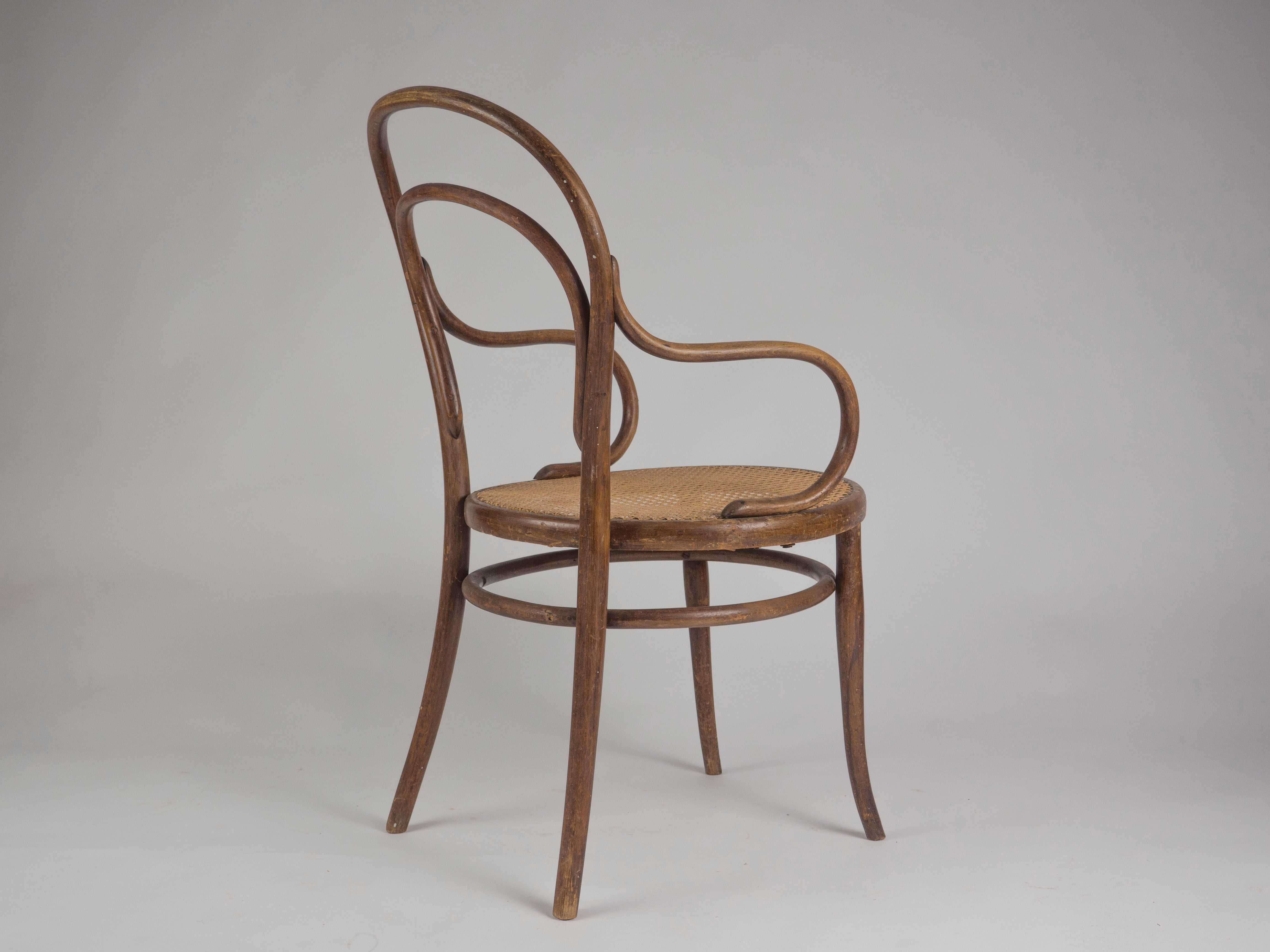 Antique Mod. 14 Armchair by Thonet for Thonet Wien, 1900s