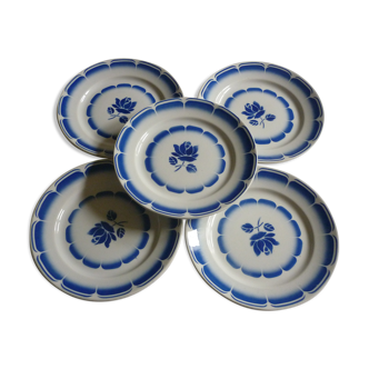 5 plates of vintage blue flowers