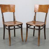Pair of Thonet Art Nouveau bentwood chairs, Czechoslovakia, 1920s