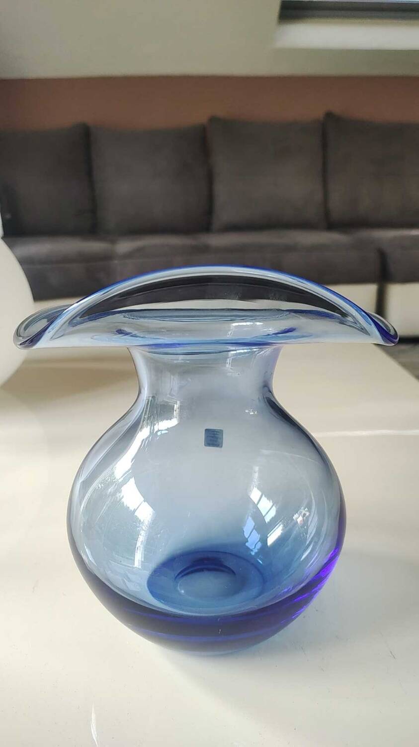Bohemia Selection ball vase in handmade crystalline. Cobalt blue.