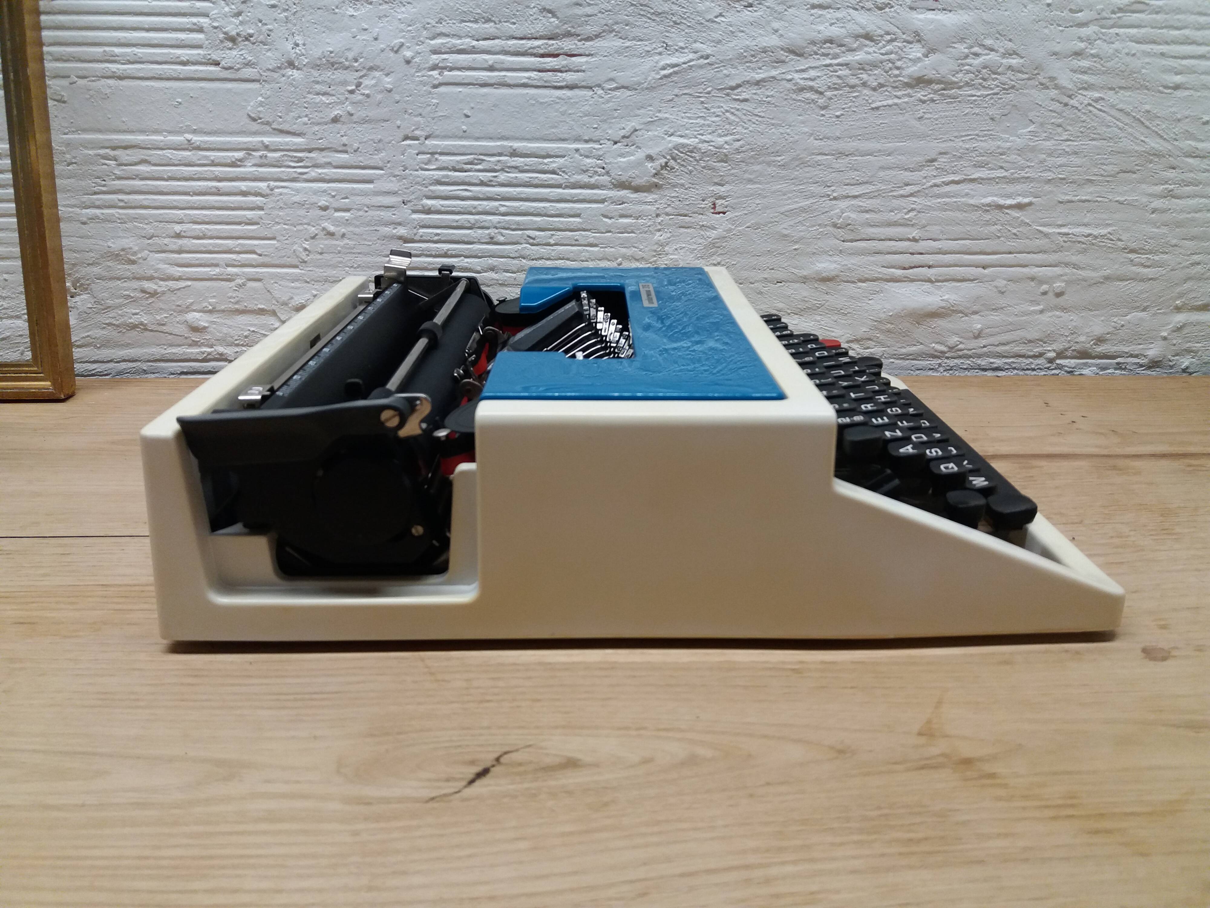 Underwood 315 typewriter