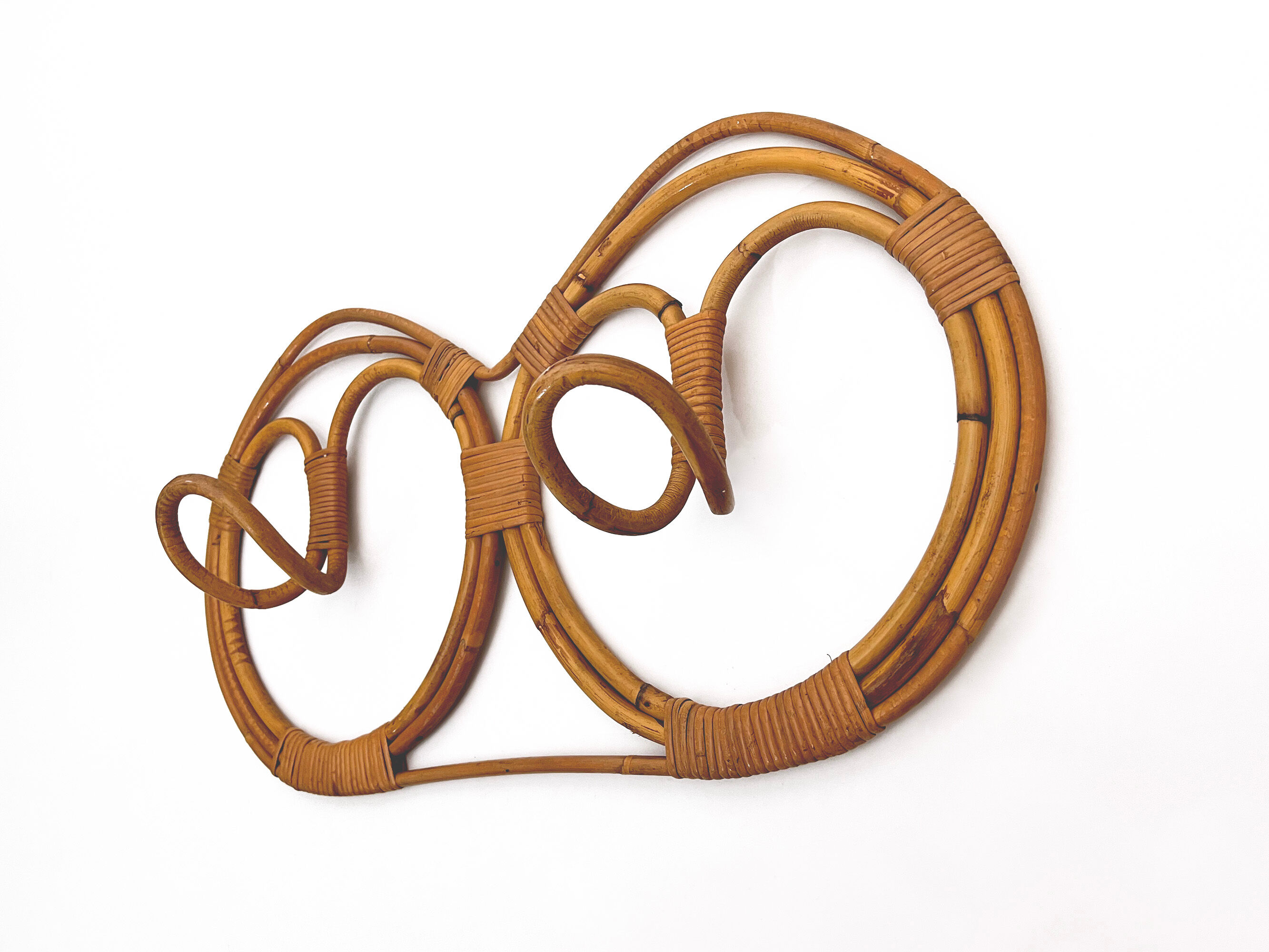 Wall-mounted reed and wicker coat rack by franco albini and franca helg for vittorio bonacina 1958