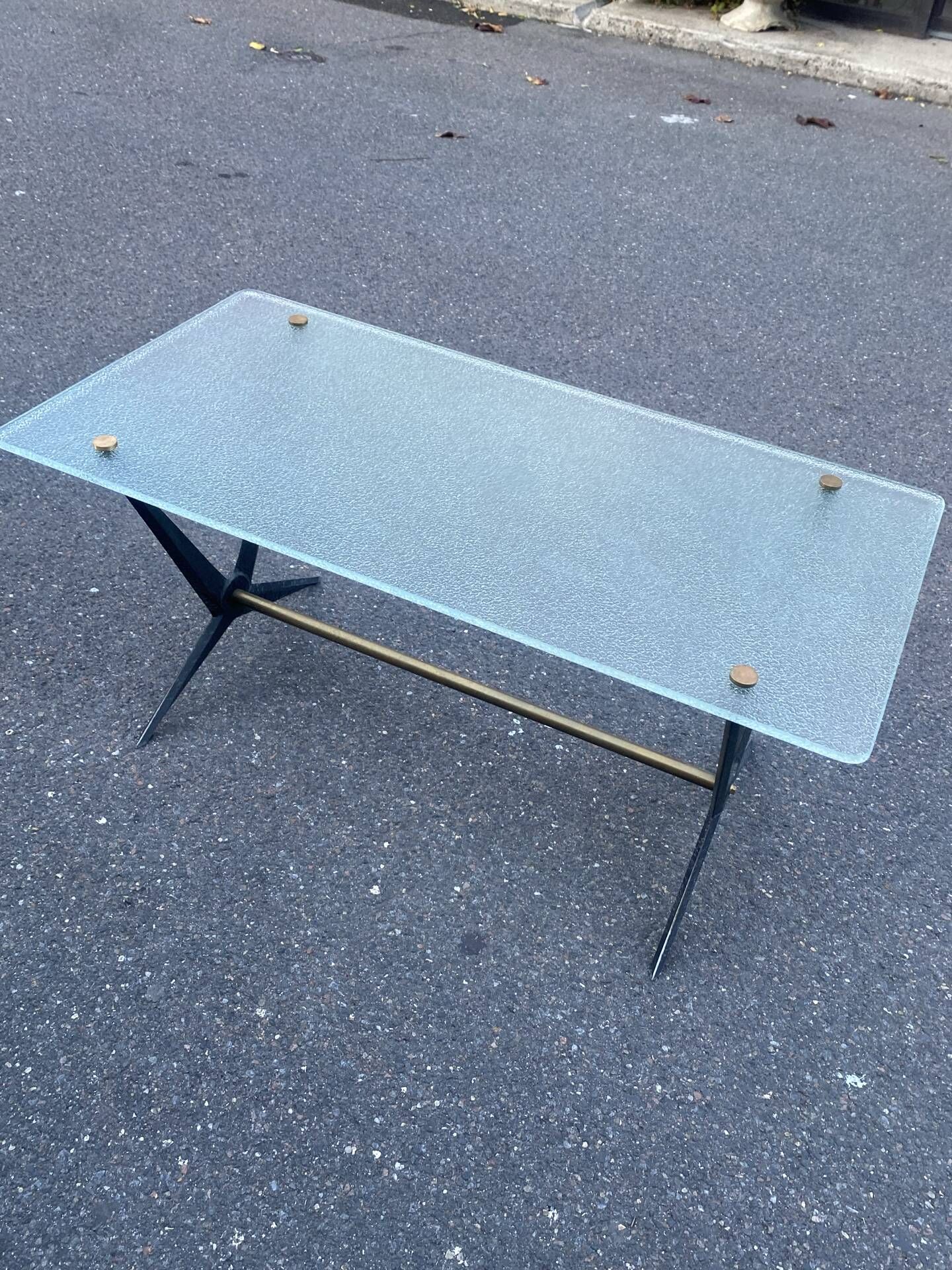 Table bas en verre 