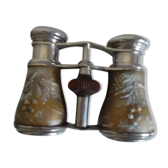 PAIR OF THEATRE BINOCULARS