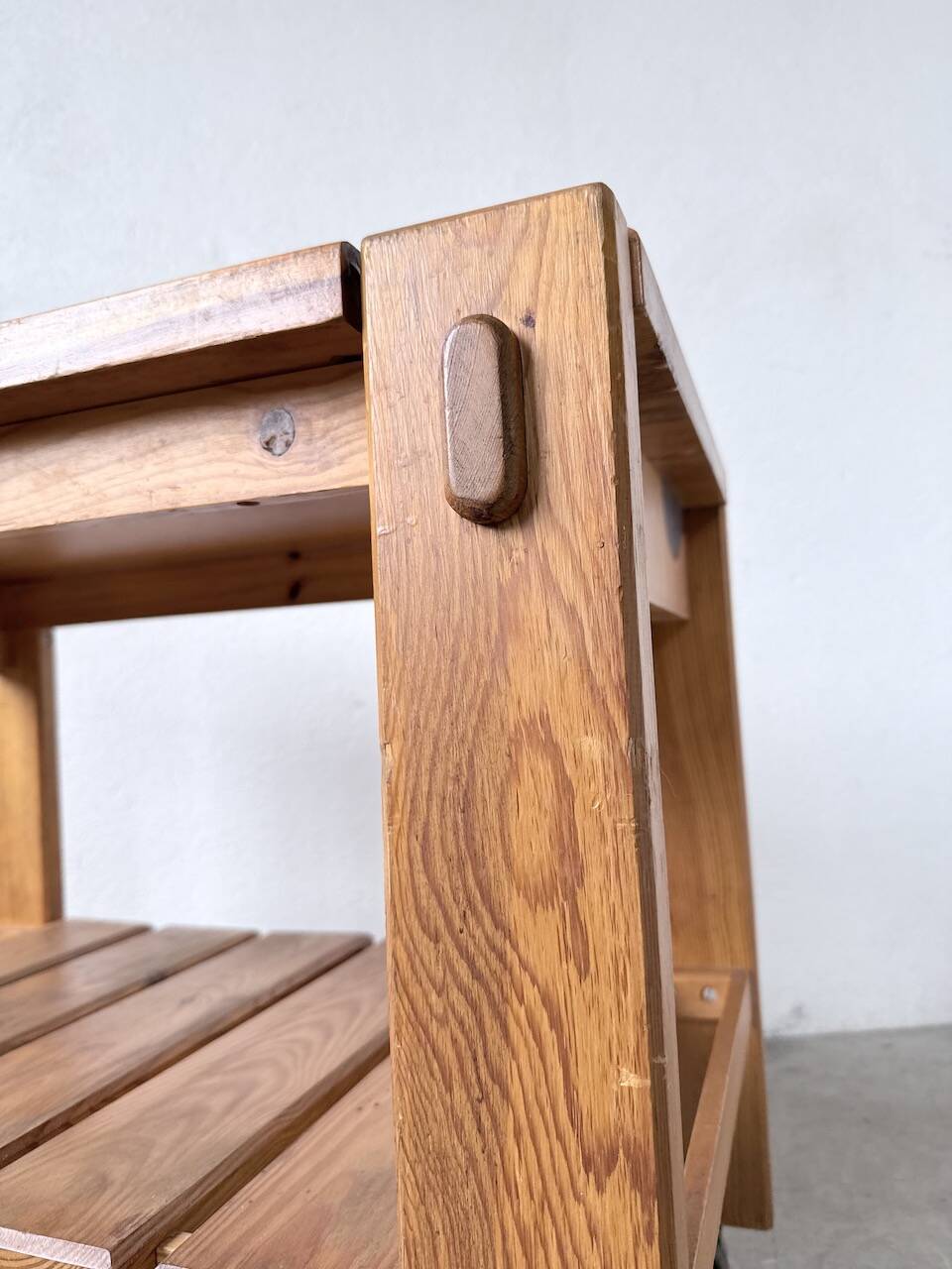 1980 pine wheeled console table