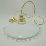 Toothed opaline suspension