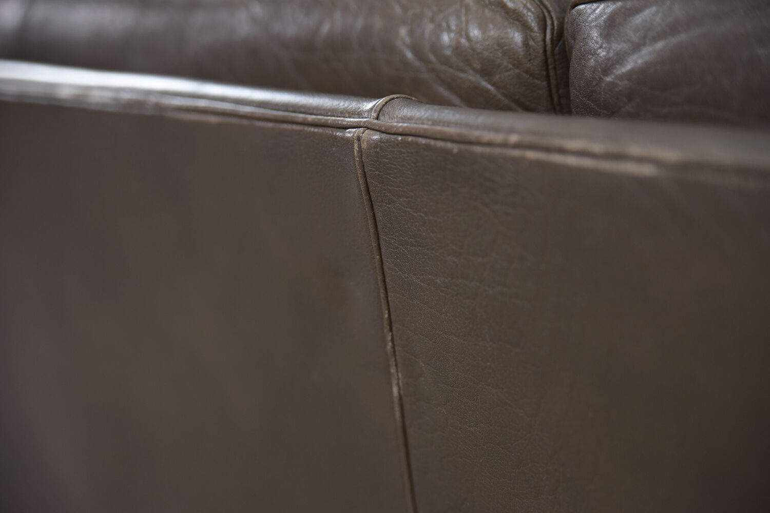 Mid-Century Modern Vintage Leather Cromwell Sofa by Arne Norell, 1960s