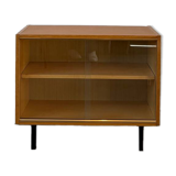 Vintage oak display cabinet from the 1960s.