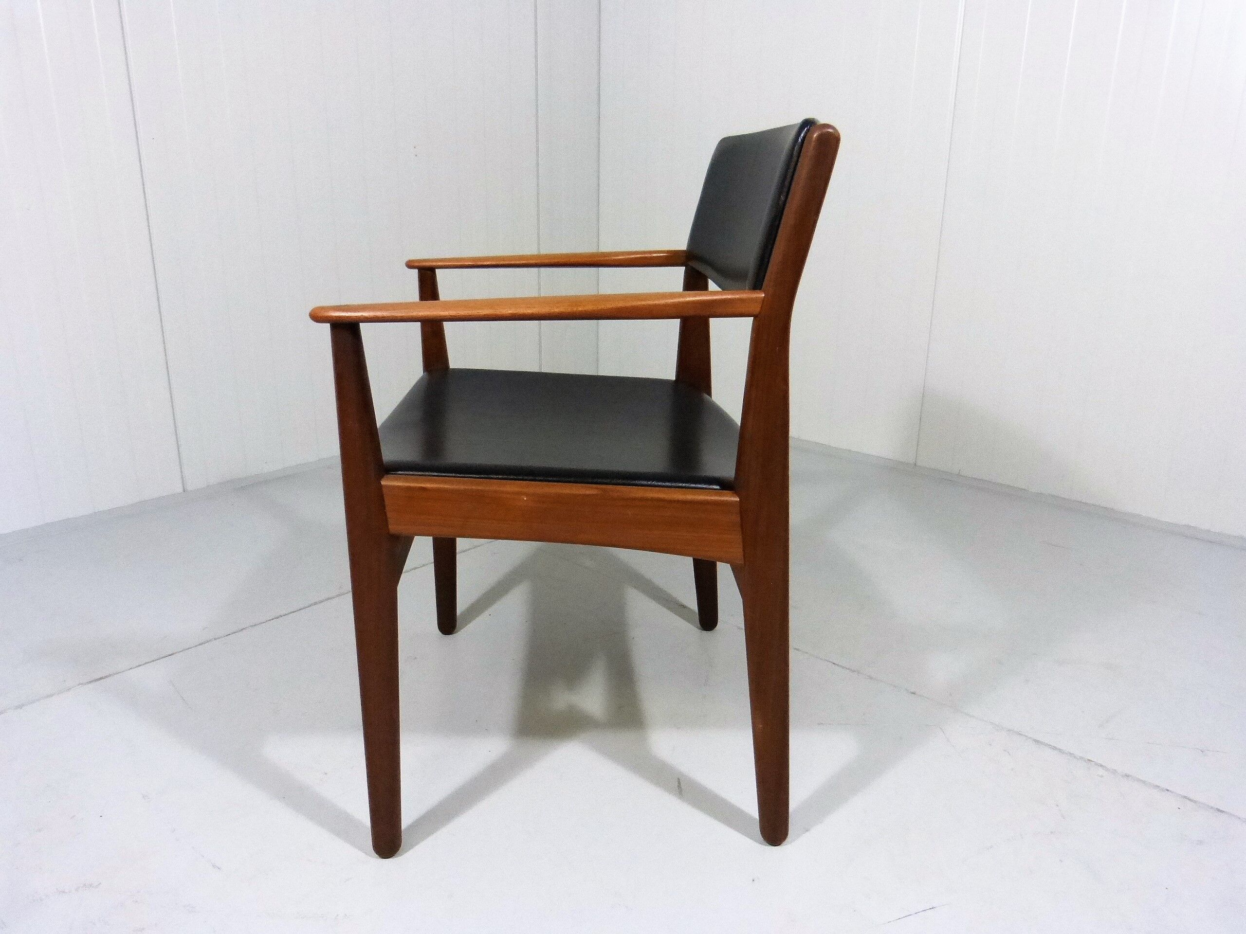 Armchair in teak & leather by Frem Røjle, Denmark