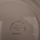 Opaque porcelain plate HBCM Creil Montereau model Huguette diam 22.5 cm