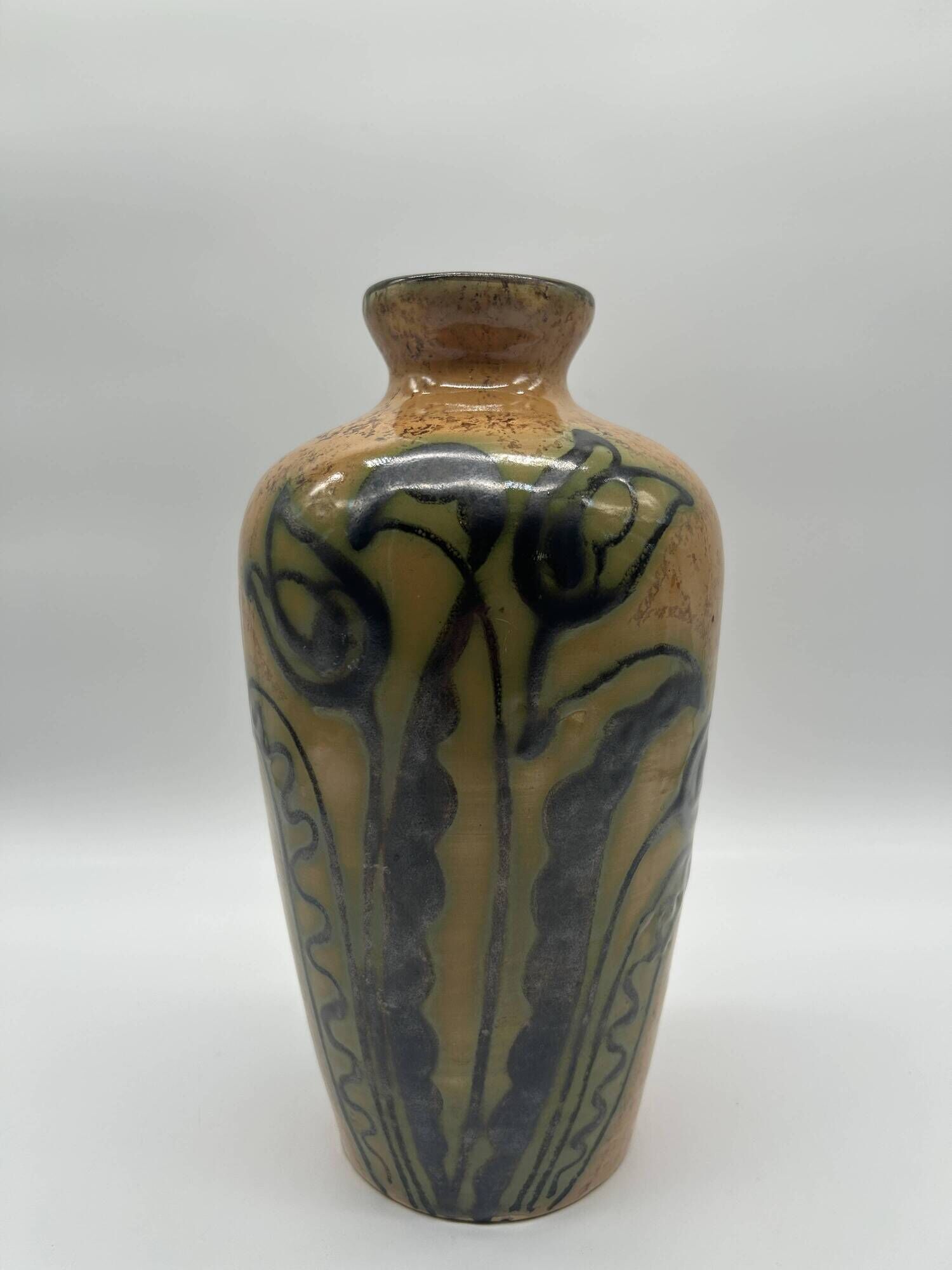 Art deco vase attributed to louis randour for saint-ghislain
