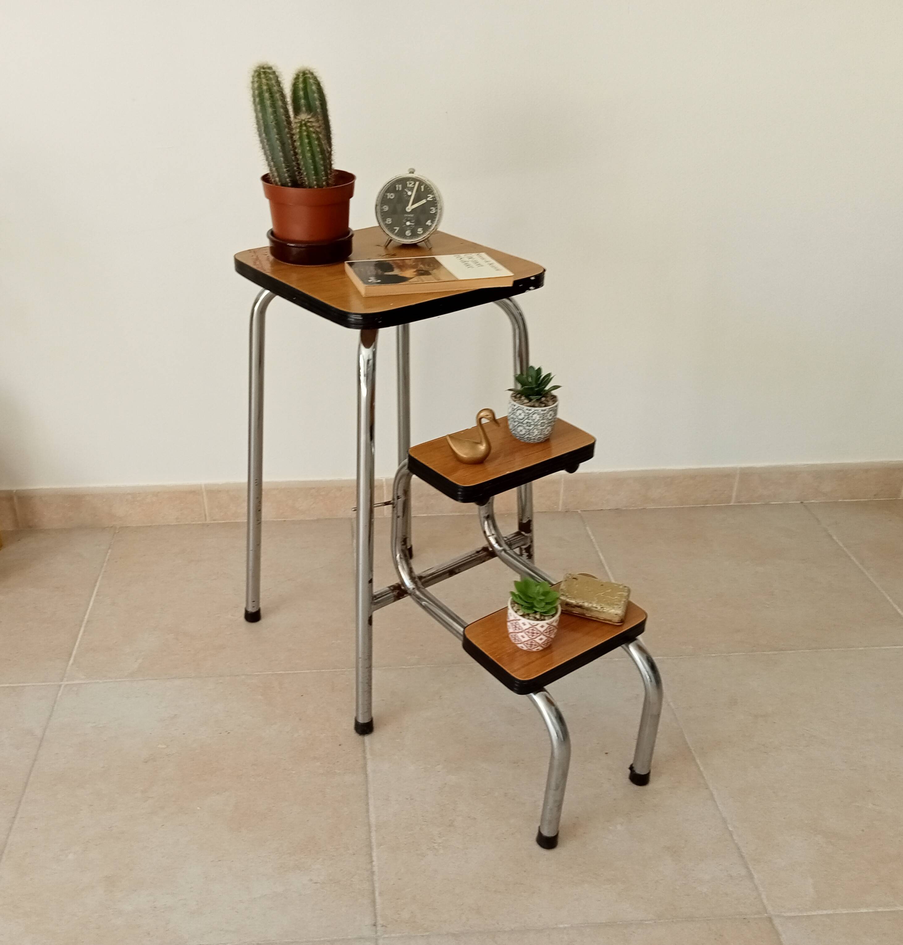 Vintage formica stepladder stool from the 70s/80s
